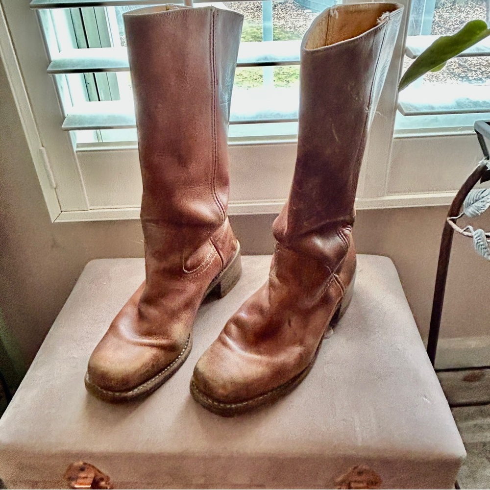 Classic Vintage Frye Campus Boots - Picture 2 of 16